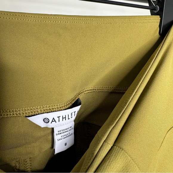 NWT Athleta Headlands Hybrid Cargo II Tight size 8 982353-05 NEW - Picture 10 of 14